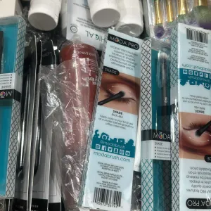 Beauty - beauty products - 1box,159pcs