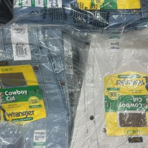 Apparel - clothes - new - 1pallet, 62pcs