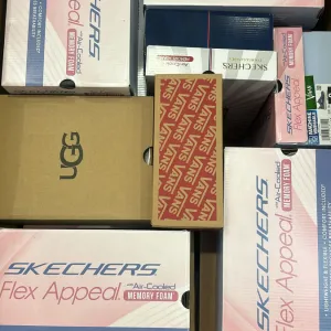 Shoes/sneakers - branded shoes - 1box,18pcs