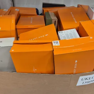 Shoes/sneakers - shoes - 1pallet, 143pcs