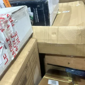 Tools/Hardware - Grohe, Mira Showers, Ryobi - 1pallet, 33pcs
