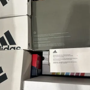 Shoes/sneakers - branded shoes - 1box,21pcs