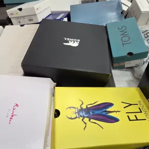 Shoes/sneakers - shoes - 1pallet, 355pcs